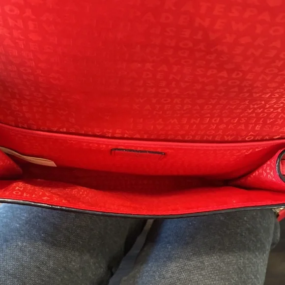 Kate Spade Crossbody ❤️ - Picture 7 of 8